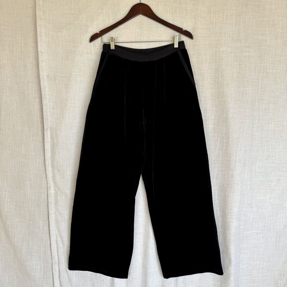 Sonia Rykiel Paris Black Velvet Pull On Pleat Front Wide Leg Sport Trouser